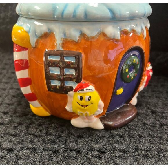 2008 M&M's Collectible Christmas Ceramic Round Chalet House Candy Dish Treat Jar - Picture 12 of 12